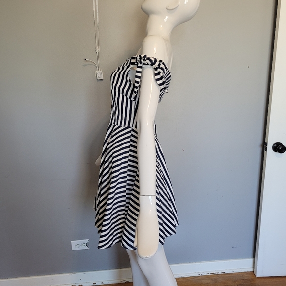 Molly Bracken Off the Shoulder Sailor Dress, VGUC, Size S - Picture 6 of 10
